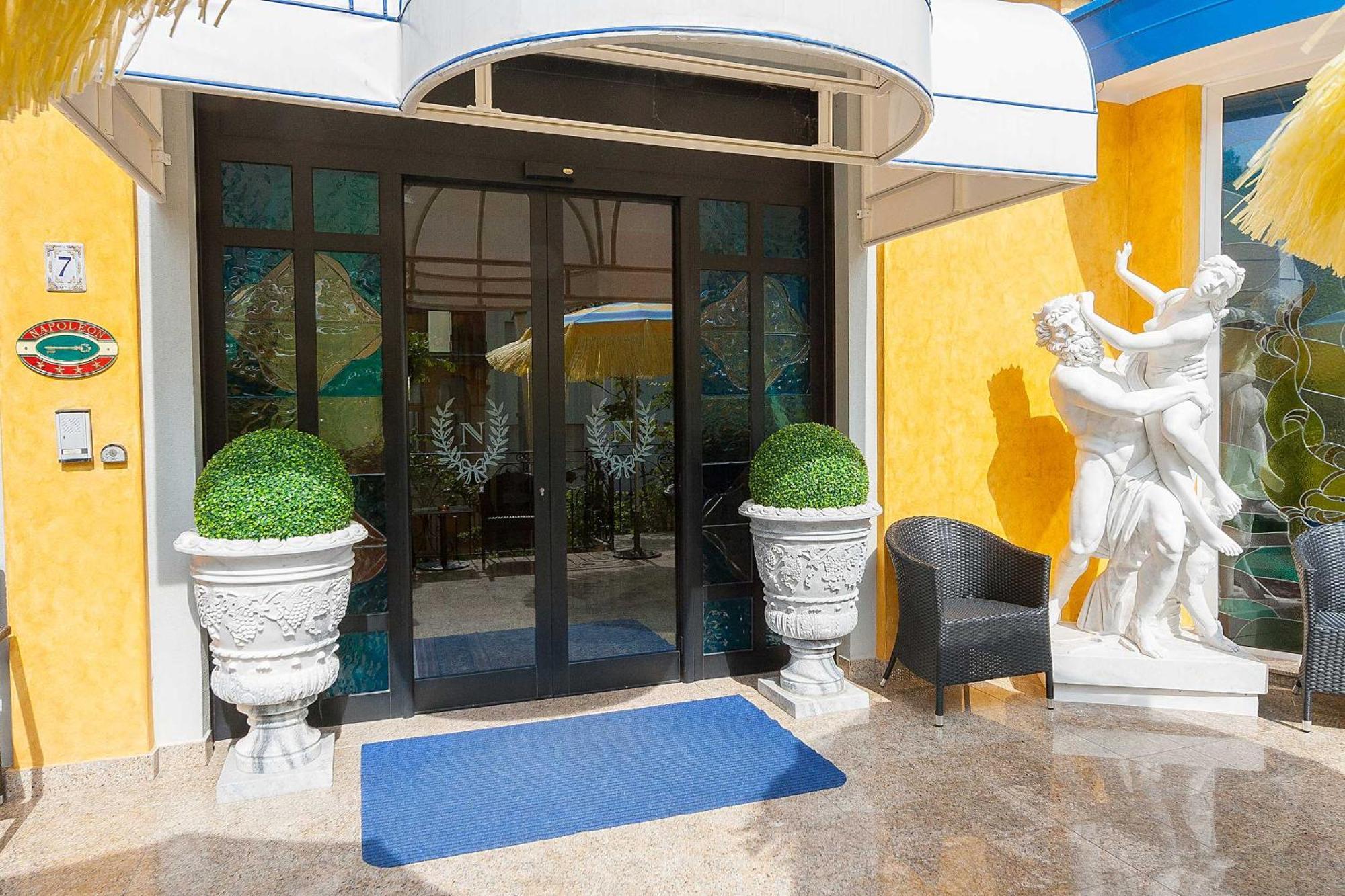 Napoleon 4* Lido di Jesolo