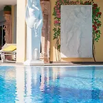 Napoleon Hotel 4*