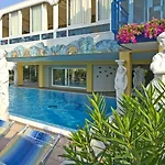 Napoleon Hotel