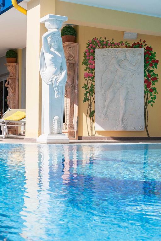 Napoleon Hotel 4*
