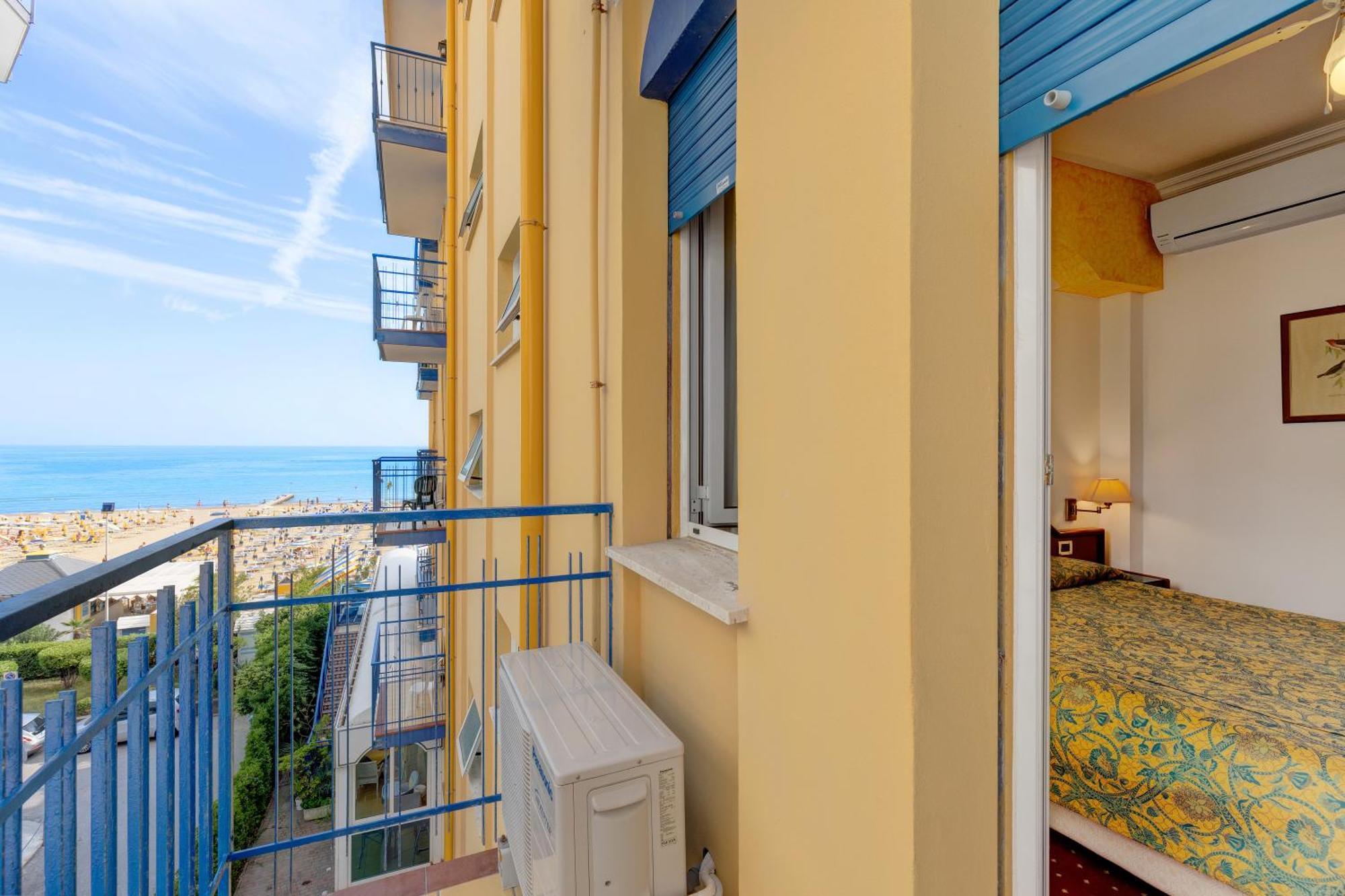 Napoleon Hotel 4*