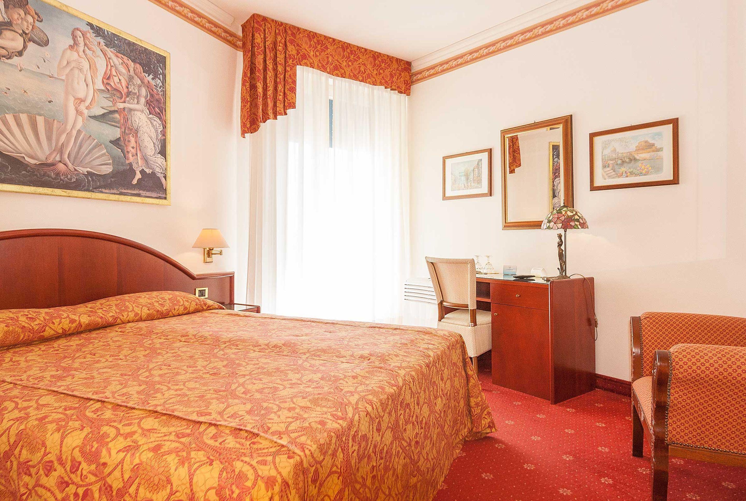 Napoleon Hotel