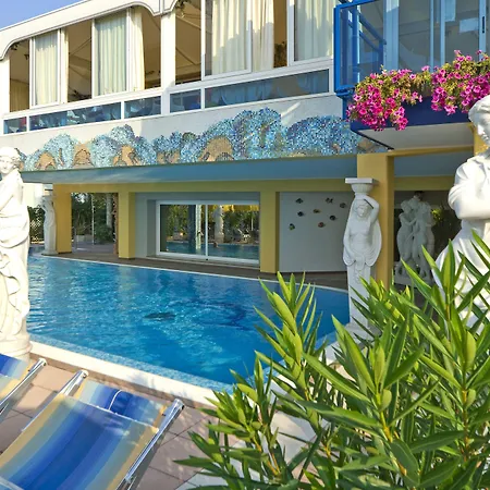 Napoleon Hotel